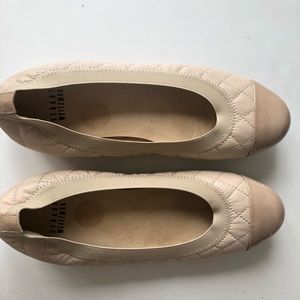 Stewart Weitzman quilted nude flat, 6.5